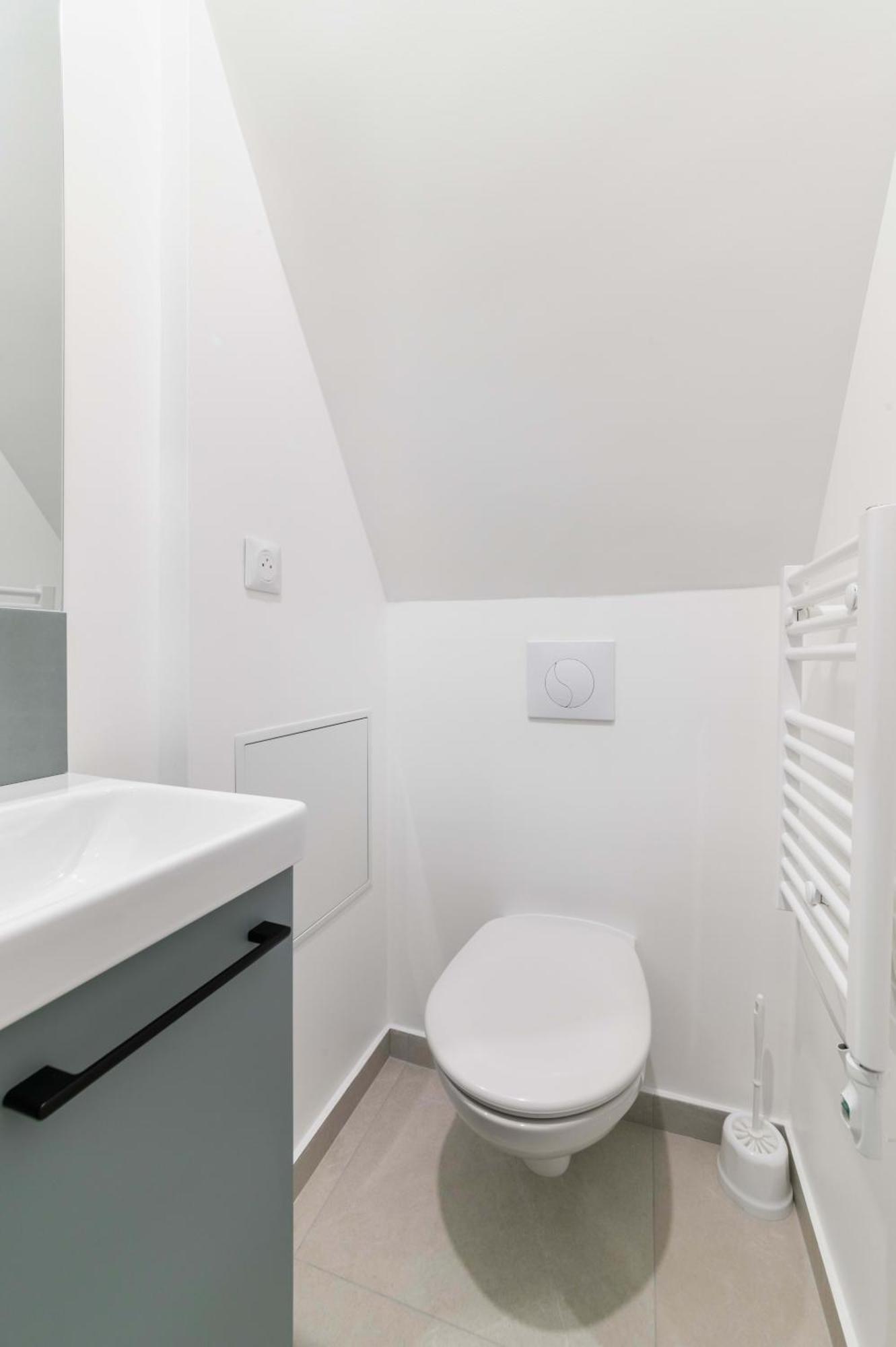 Ferienwohnung 2 Pieces Refait A Neuf Dernier Etage - Paris 19 - 4P - Flat-Guest Exterior foto