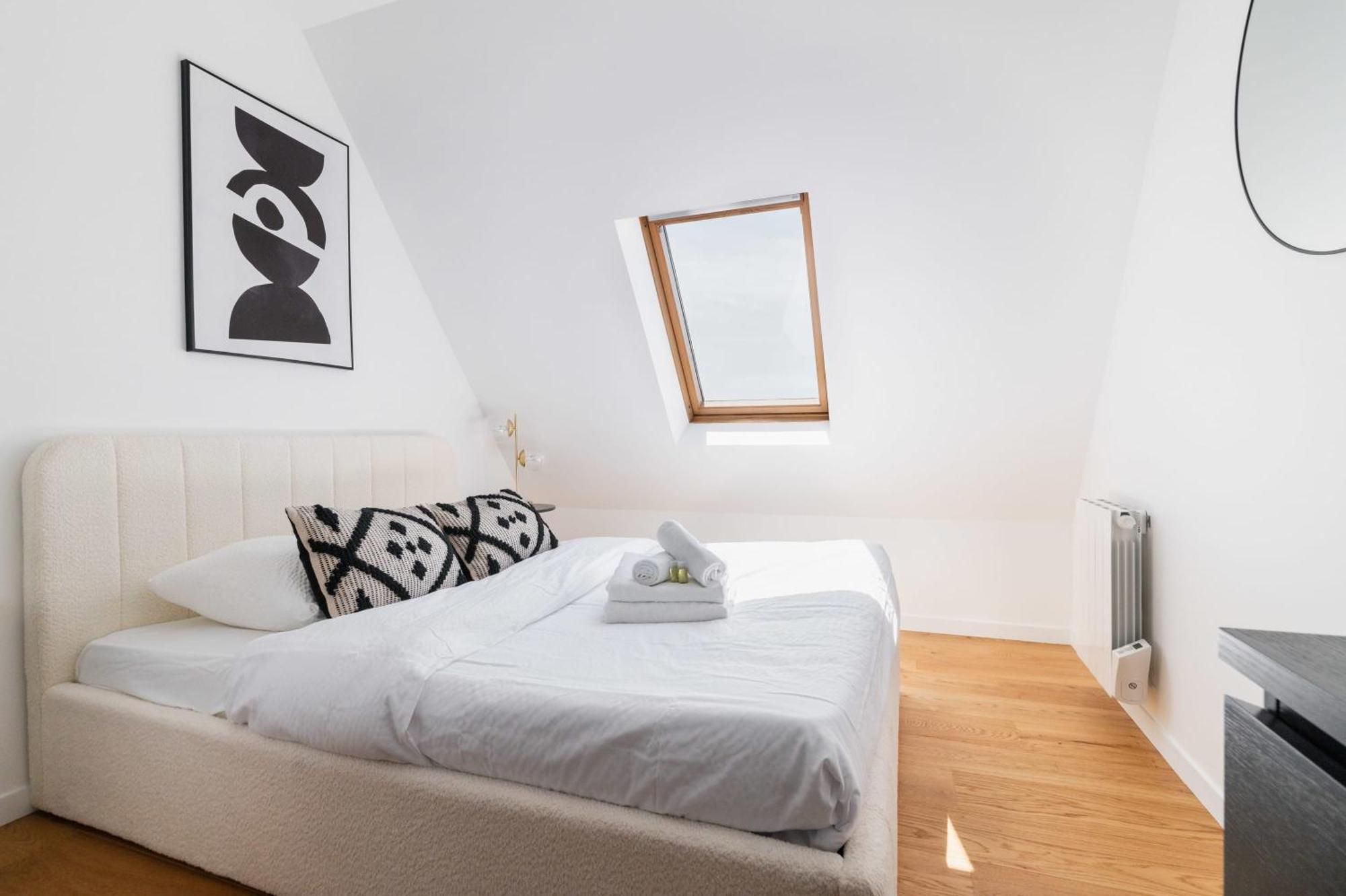 Ferienwohnung 2 Pieces Refait A Neuf Dernier Etage - Paris 19 - 4P - Flat-Guest Exterior foto